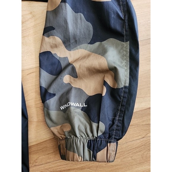 The North Face Graphic Collection Wind Jacket Camouflage X-small Women - Picture 12 of 15